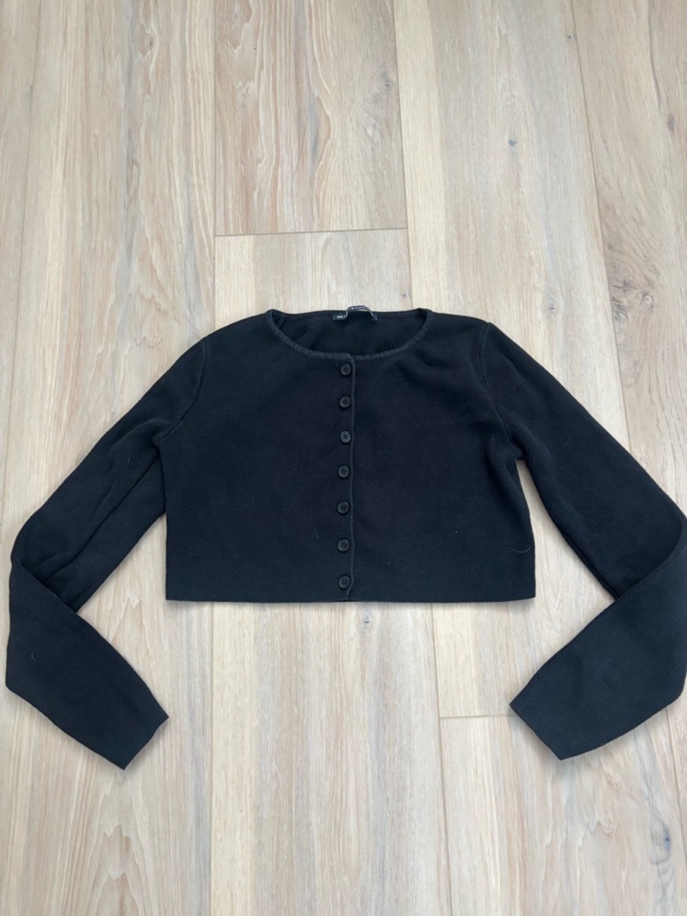 Brandy Melville Black Cropped Cardigan Button Front Long Sleeve Top